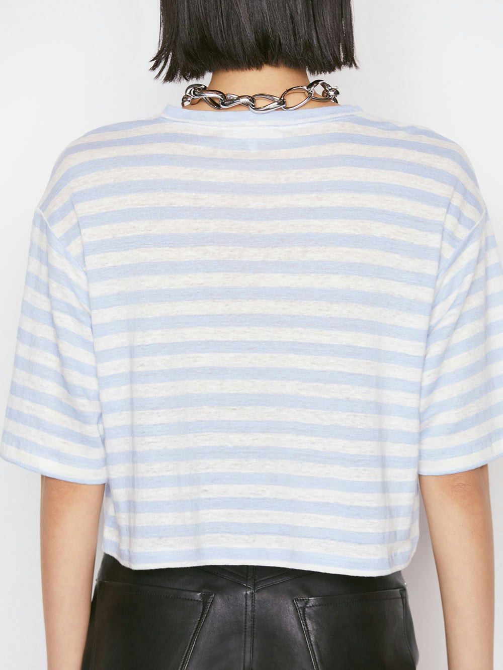 tee back detail view